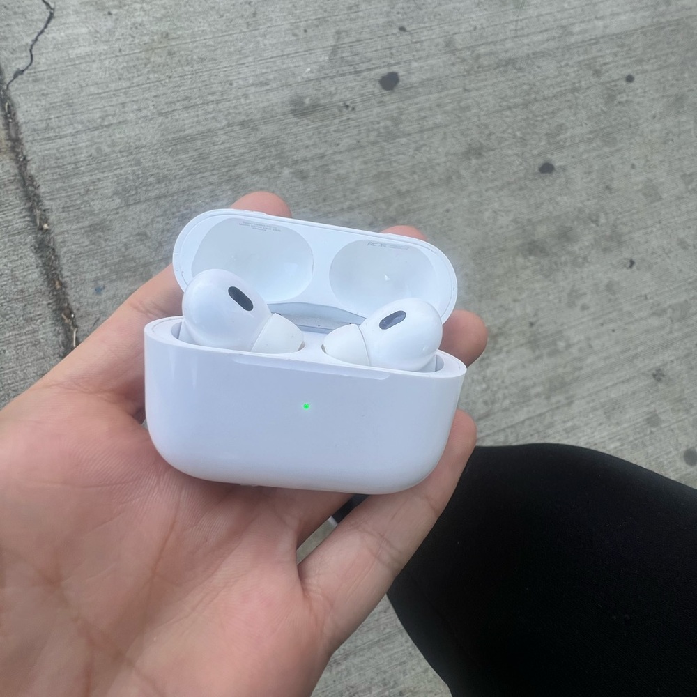 Apple AirPods Pro with Charging Case